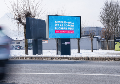 LED Wall Ebbs / Tirol